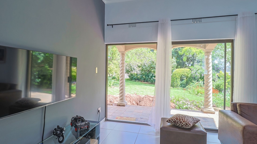 3 Bedroom Property for Sale in Safari Gardens North West